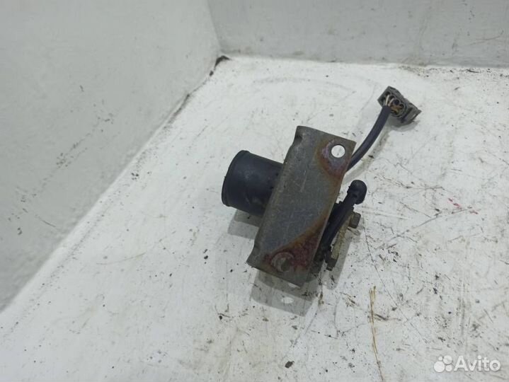 Датчик 0205001039 Опель Omega B