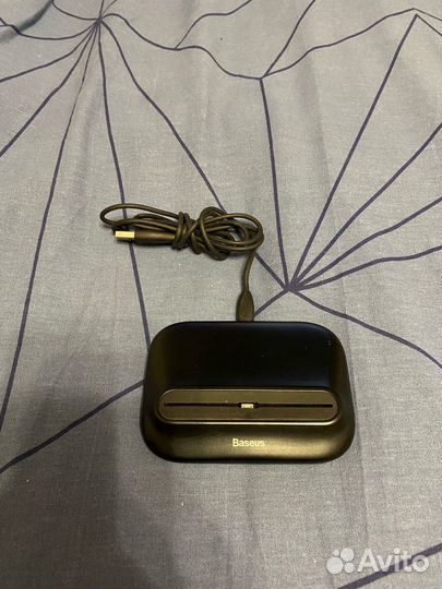 Зарядное устройство на iPhone