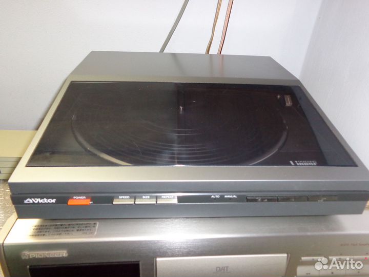 Виниловые проигрыватели из Японии