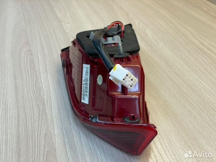 Фонарь внутренний задний правый Hyundai Solaris 2