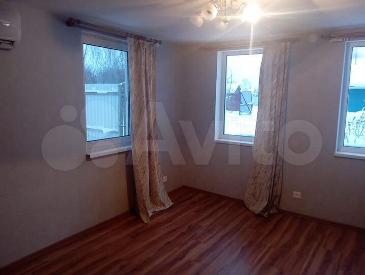 Дом 28,8 м² на участке 16 сот.