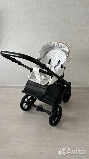 Коляска Adamex Rimini