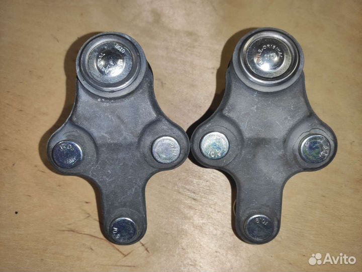 Шаровая опора peugeot 308