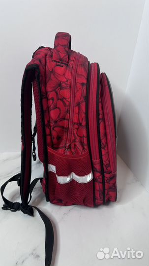 Школьный рюкзак для девочек