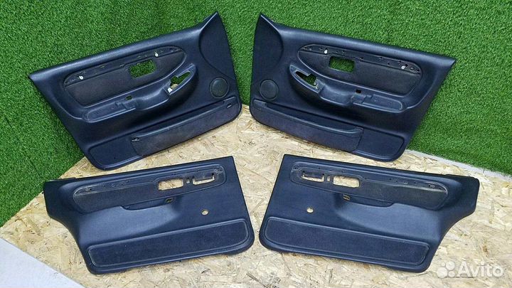 Обшивка карта двери комплект Ford Scorpio 2 GFR