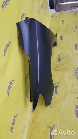 Крыло переднее левое Toyota Corolla 150 2006+ новы