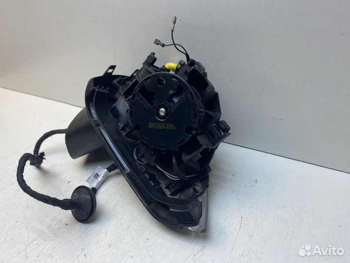 Зеркало правое Volvo XC60 2