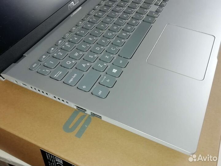 Ноутбук Asus x509uj