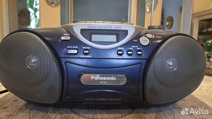 Бумбокс Panasonic RX-D21