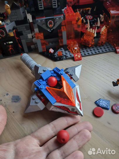 Lego Nexo knights 70323