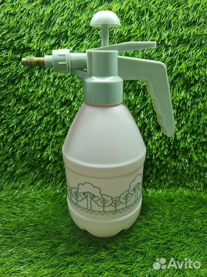 Помповый садовый опрыскиватель 1,5 л