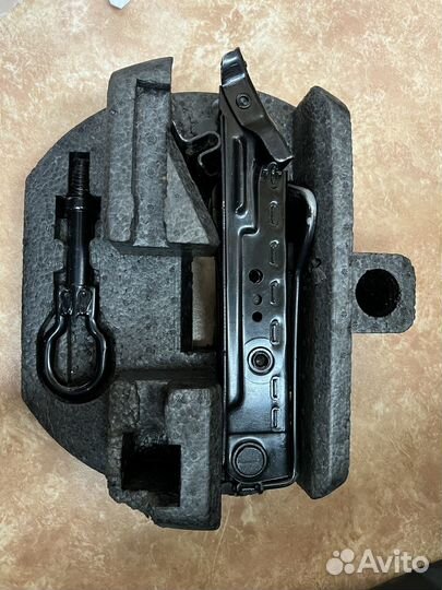 Ящик для инструмента Ford fiesta mk6