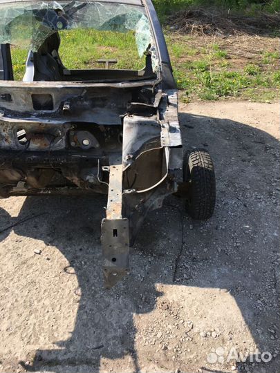 Лонжерон четверть лев nissan qashqai J10 2.0 ат