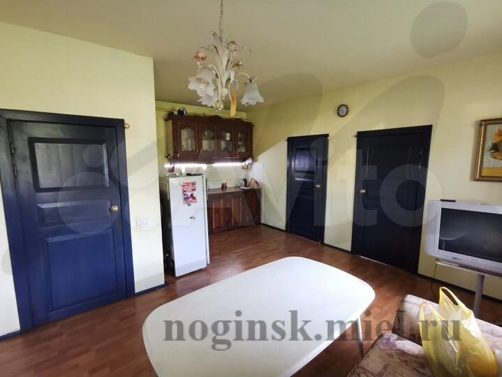 Дом 180 м² на участке 15 сот.