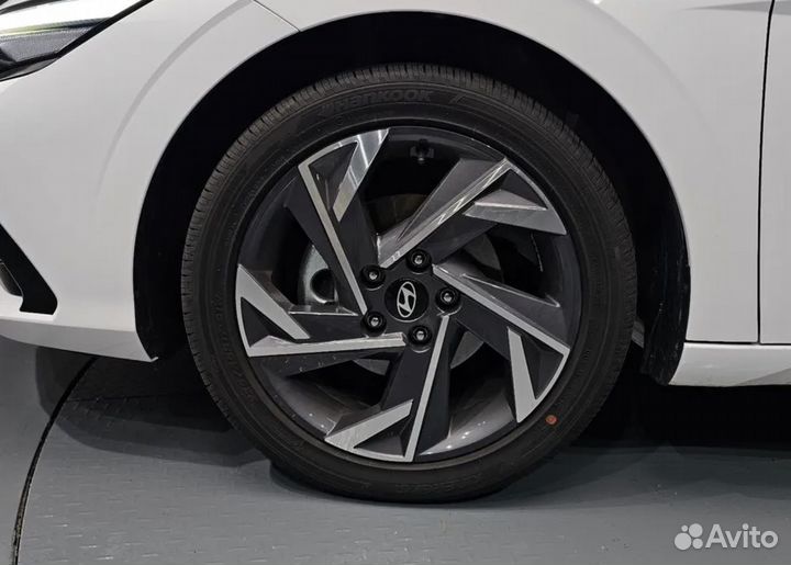 Hyundai Avante 1.6 CVT, 2024, 3 595 км