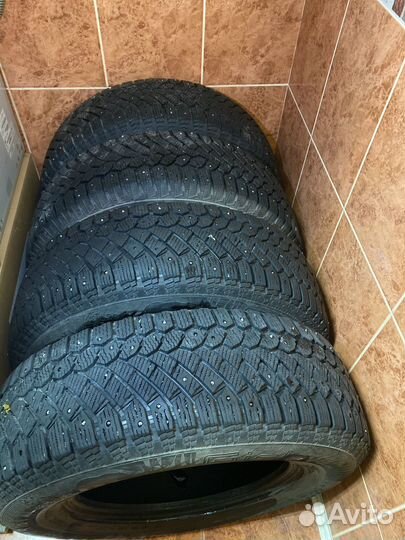 Gislaved Nord Frost 200 SUV 225/70 R16 107T
