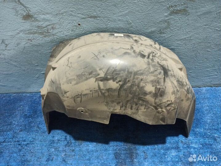 Подкрылок задний левый Cadillac Escalade 3