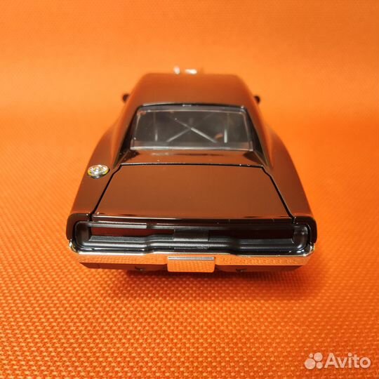 Масштабная модель Dodge Charger 1970 1/24