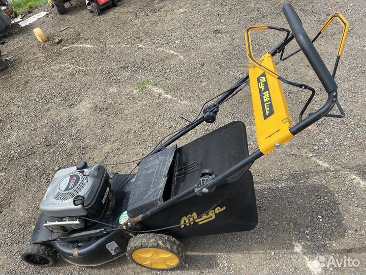 Газонокосилка бензиновая самоходная бу