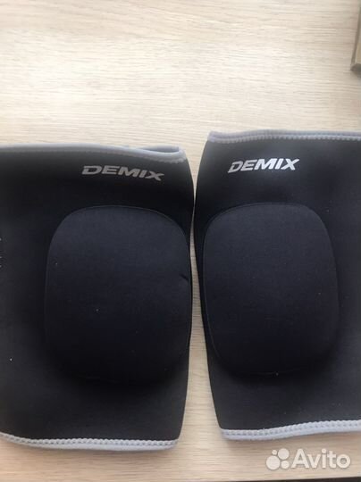 Бандаж на коленный сустав