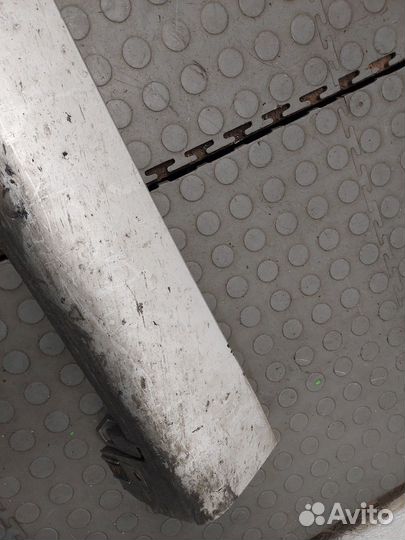 Накладка на порог левая передняя Toyota Camry V40