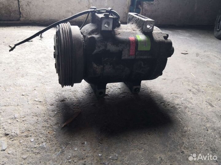 Компрессор кондиционера passat б5