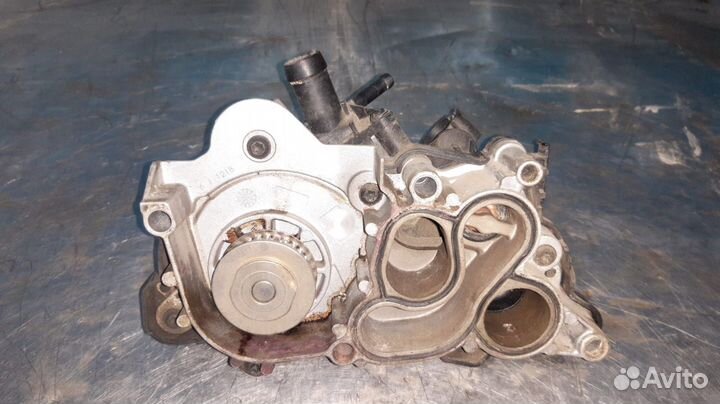 Шкода Октавия А7 корпус термостата 1,2л