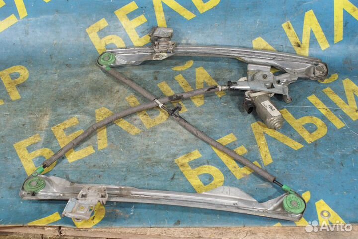 Передний правый стеклоподъемник Ford Focus 1