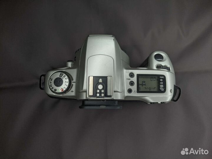 Плёночный фотоаппарат Canon EOS 300