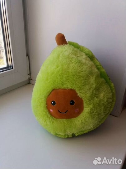 Мягкие игрушки Медведи и Авокадо