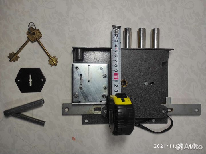 Гаражно-сейфовый накладной замок краб