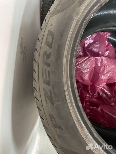 Pirelli P Zero 275/45 R20 и 305/40 R20
