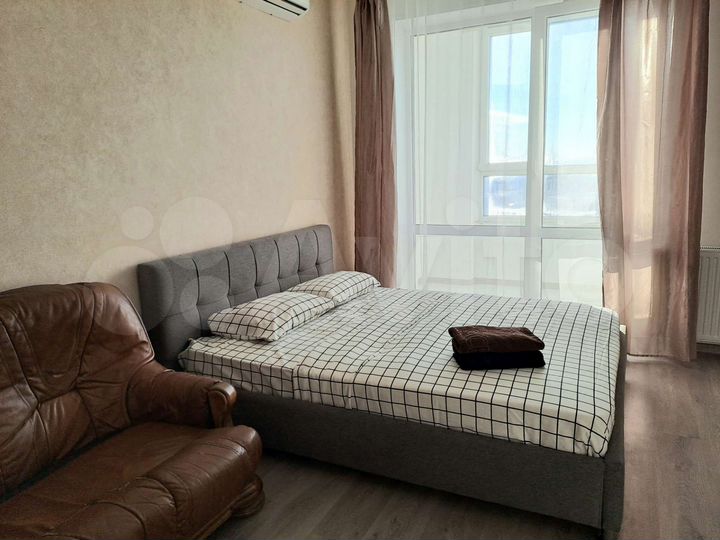 Квартира-студия, 37 м², 23/25 эт.