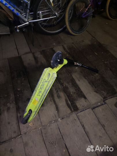 Трюковой самокат