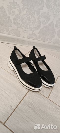 Туфли школьные 37 р