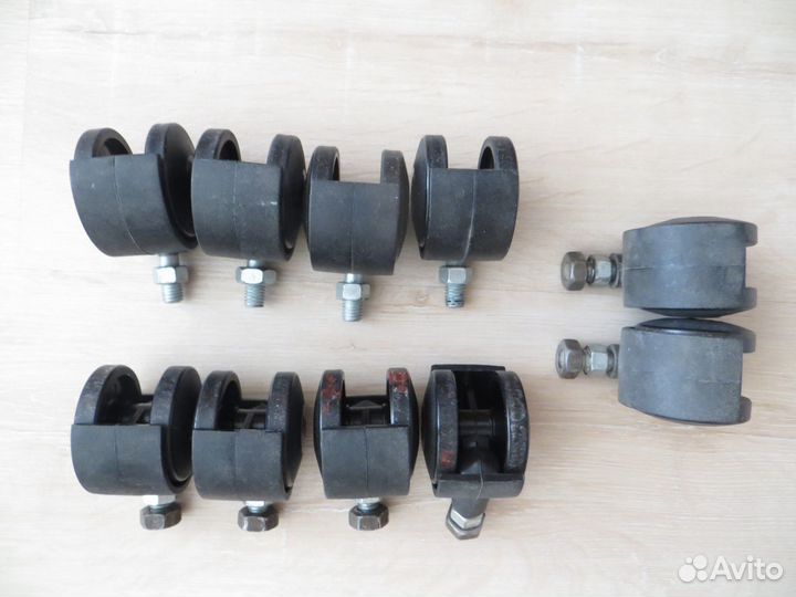 Фурнитура мебельная,оконная (нов и бу),шпингалеты