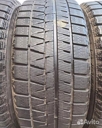 Bridgestone Blizzak RFT 225/50 R17 94Q