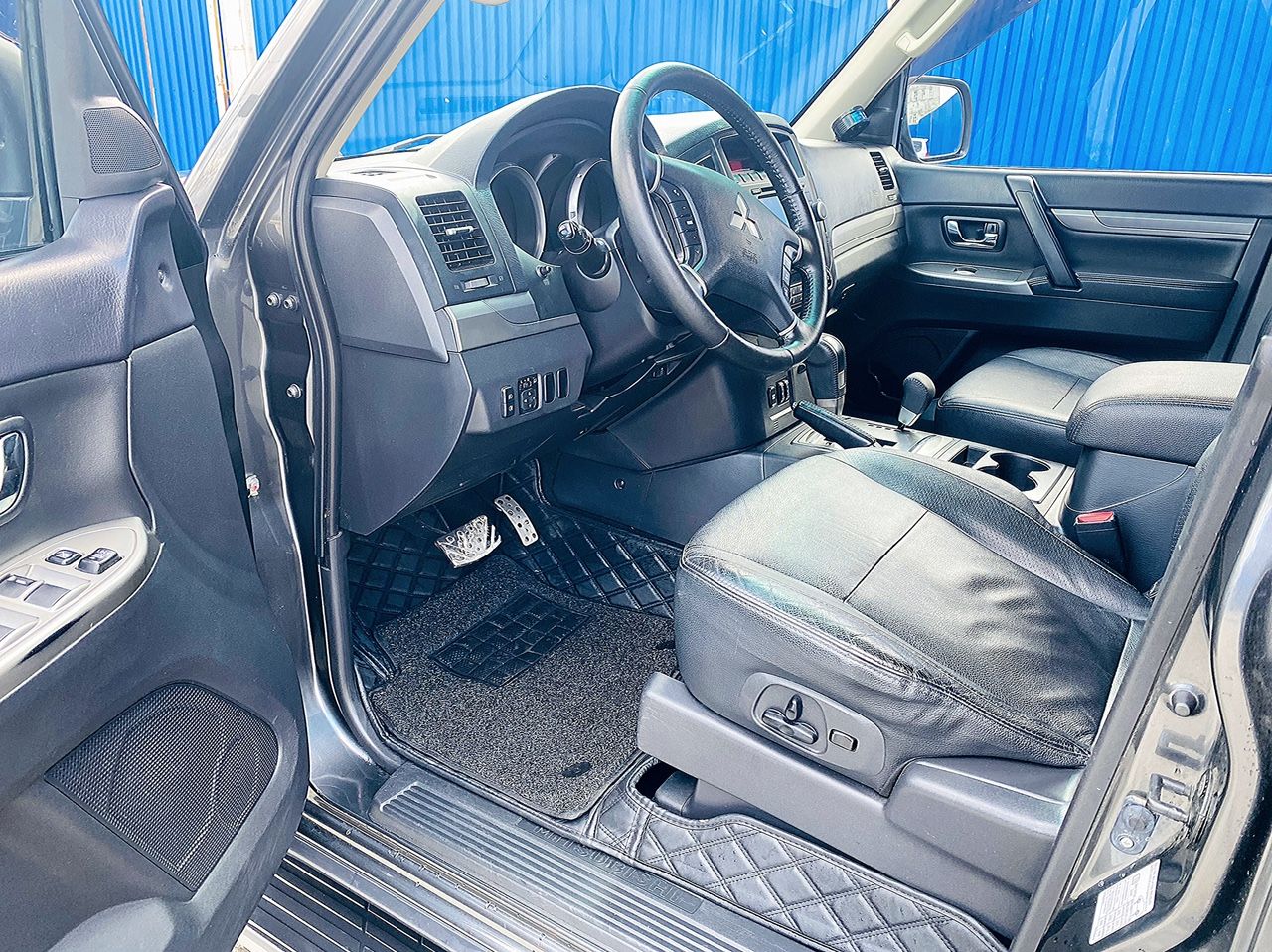Mitsubishi Pajero: фото владельца