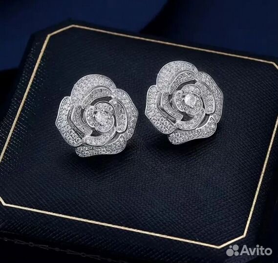 Серьги в стиле Chanel