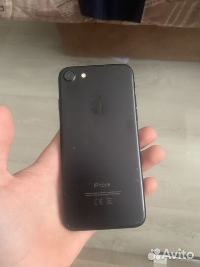 iPhone 7, 32 ГБ