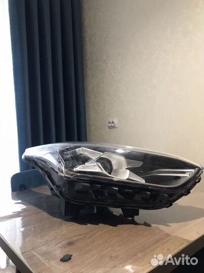 Правая фара kia cerato 4