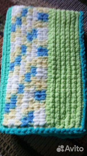 Плед вязаный детский