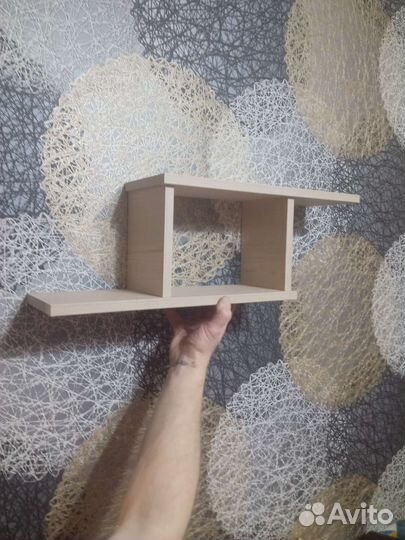 Полка навесная (новая)