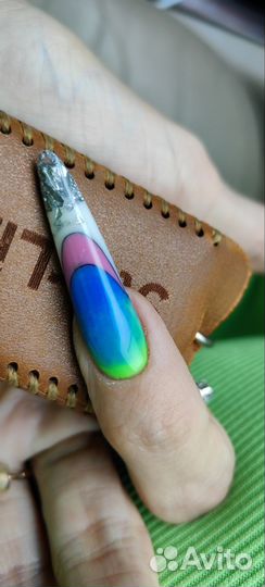 Ищу модель на наращивание ногтей