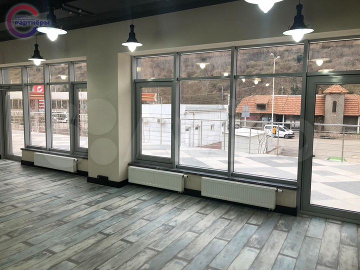 Офис в центре города с парковкой Премиум