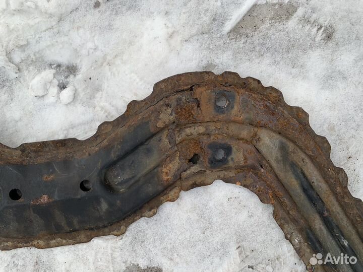 Infiniti fx35 fx45 усилитель кузова