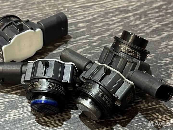 Датчик парковки Tiguan kodiaq Passat b8