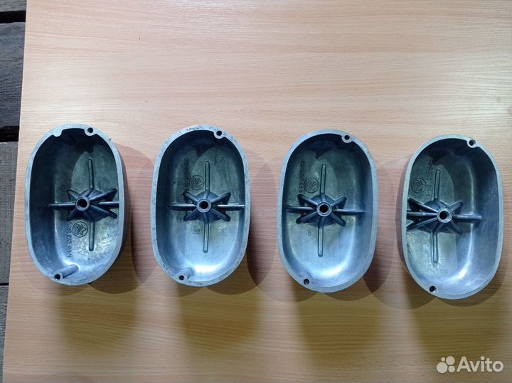 Крышки клапанов мотоцикла Урал