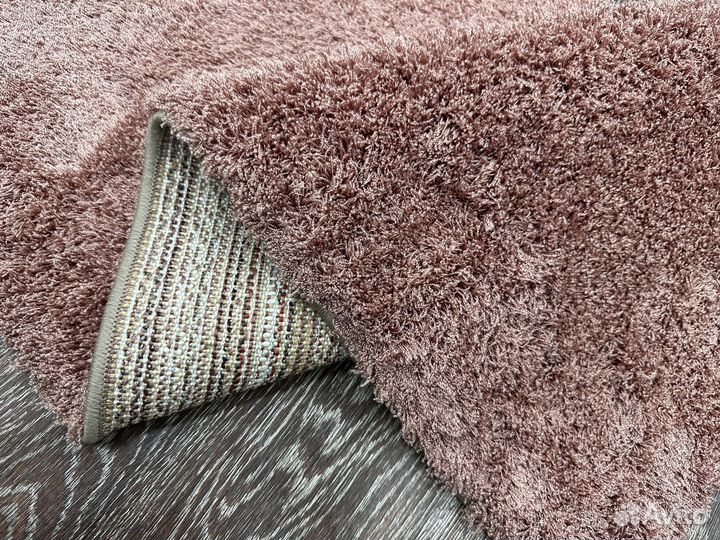 Ковер с высоким ворсом новый 0.5х1