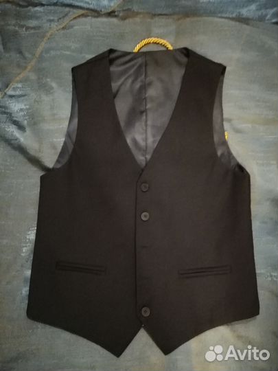 Школьный темно-синий костюм тройка р152-158